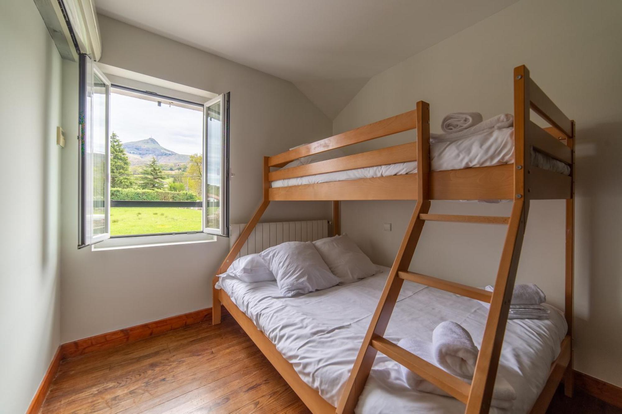Auberge Trabenia Ascain Habitación foto