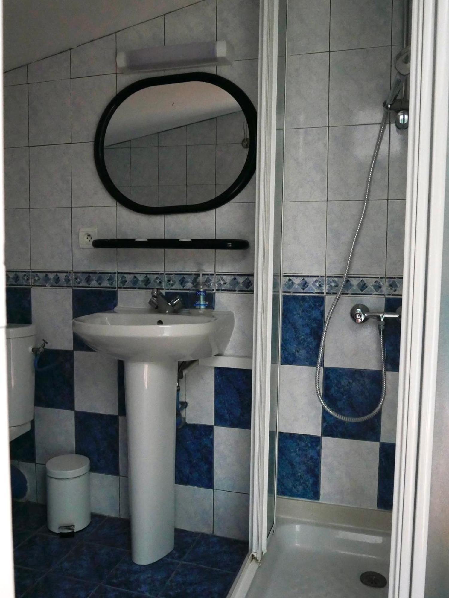 Auberge Trabenia Ascain Habitación foto
