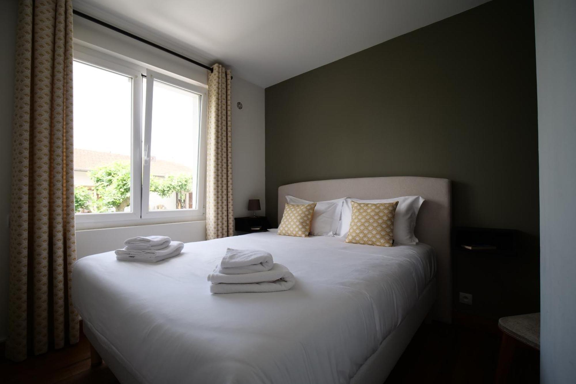 Auberge Trabenia Ascain Habitación foto