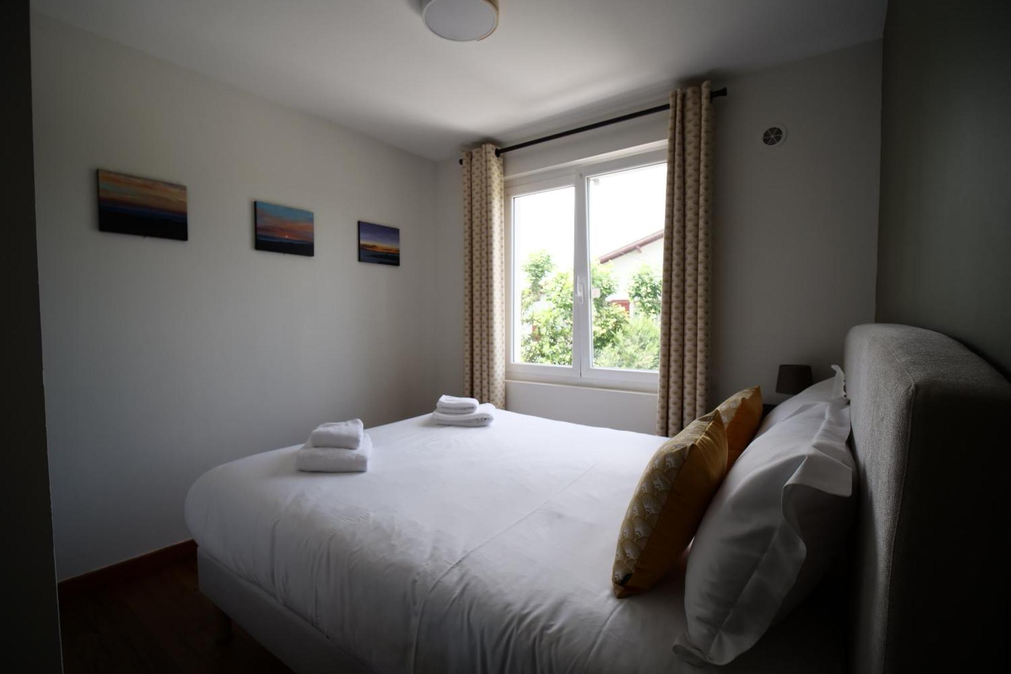 Auberge Trabenia Ascain Habitación foto